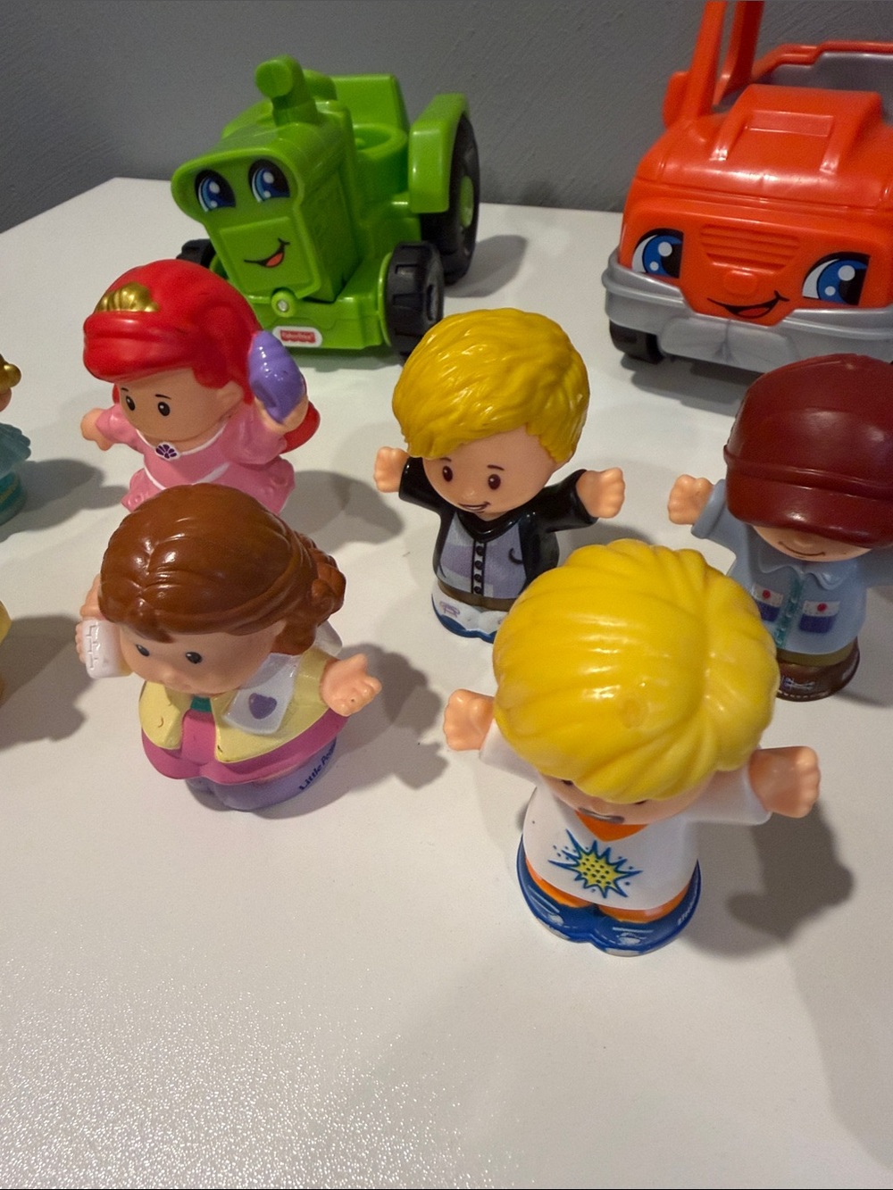 Fisher-Price Little People figures and vehicles lot - Picture 7 of 13